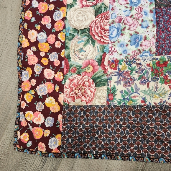 Vintage Handmade Baby Patchwork Floral Quilt Blanket 40x40 - Picture 7 of 12